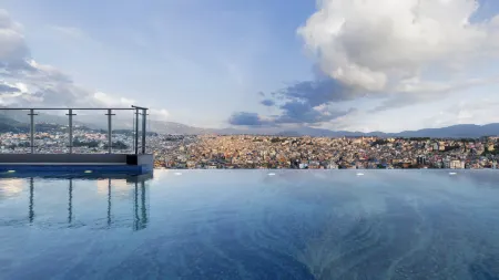 Mercure Kathmandu Sukedhara Heights Отели рядом с достопримечательностью «Indra Chowk»