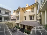 M Village Hotel Long Bien Hotels near Gia Lam Railway Station