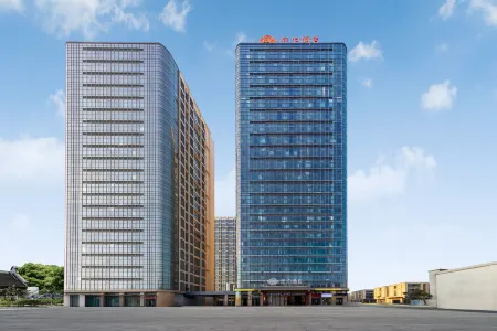 TILL BRIGHT HOTEL Отели рядом со станцией Zhangmutou Railway Station