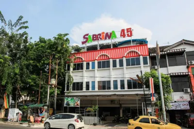 Sabrina 45 Hotel Pekanbaru Hotel dekat Galaxy Swalayan