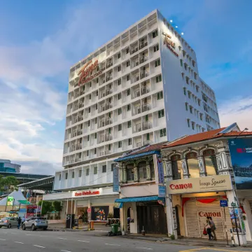 Tune Hotel Georgetown Penang Отели рядом с достопримечательностью «Mahindarama Buddhist Temple»