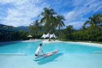 Blue Bird·Infinity Pool Designer Ocean Villa (Riyuewan Store)Wanning - 로맨틱