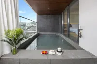 Zijin Jiuhe Mingyue Mountain Residence Hotel