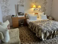 Renaissance Hotel