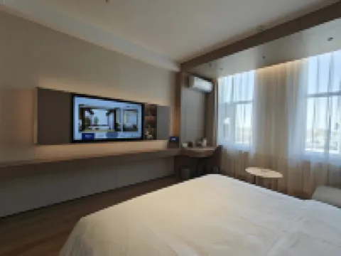 璟宸國際酒店（甘其毛都鎮店） 烏拉特中旗酒店