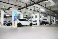 Qingzhou Tianbao International Hotel - Parking
