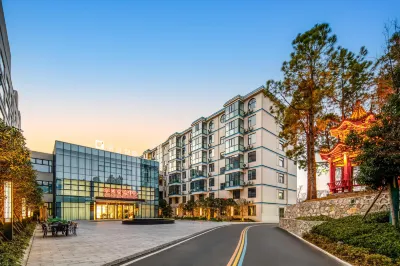 Xinyang Rezen Retreat Hotel (Nanwan Lake)