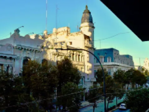 CENTRAL APARTMENT 拉普拉塔酒店