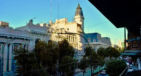 CENTRAL APARTMENT Отели в г. Лисандро Ольмос