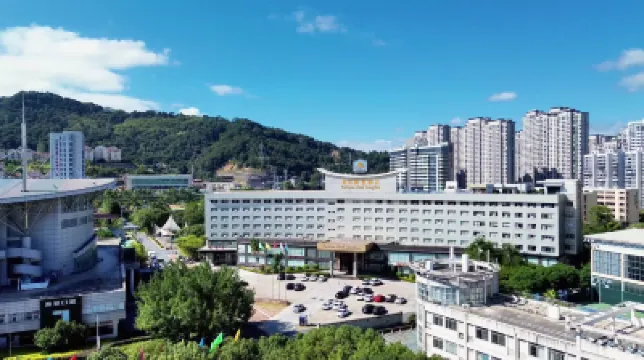 โรงแรมฟอร์จูน หลงเอียน โรงแรมใกล้สวนกีฬาหลงเหยียน