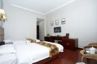 Minle Tianyu Business Hotel - parking