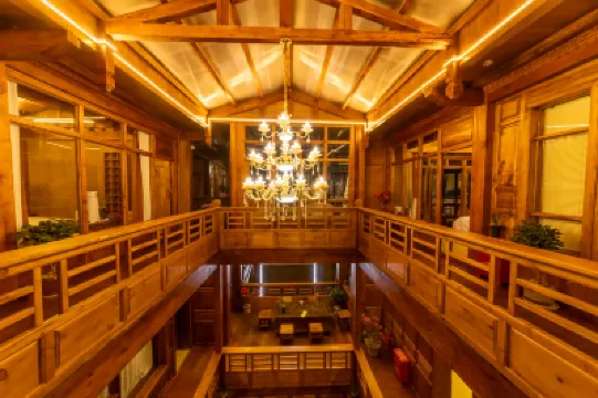 The Snow Realm · Petit Tusi Tibetan Boutique Lodge (Dukezong Ancient Town, Shangri-La) Hoteles en 