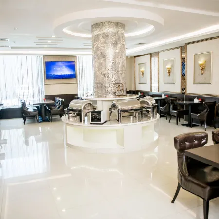 Tianhe Hotel