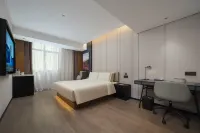 Xuchang Fat Donglai Times Square Cao Wei Ancient City Atour Hotel Hotel di Xuchang