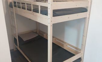Deng Ni Shi Nian Hostel