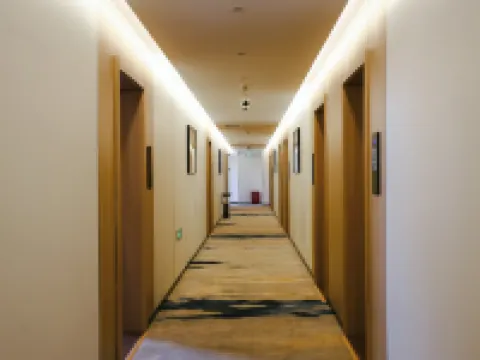 Huayue Hotel Hoteles en Ningxian