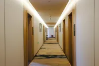 Huayue Hotel