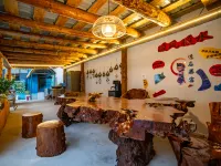 Lake Blue · Holiday Garden · Family Vacation Boutique Hotel (Teks Eight Trigram City Branch) Hotéis em Condado de Tekes