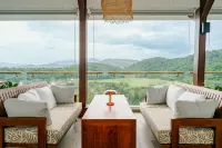 โรงแรม RIYAZ ลาวัณยา - 5 ดาว