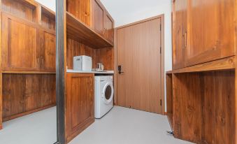 Weijian Zhaoxing Homestay