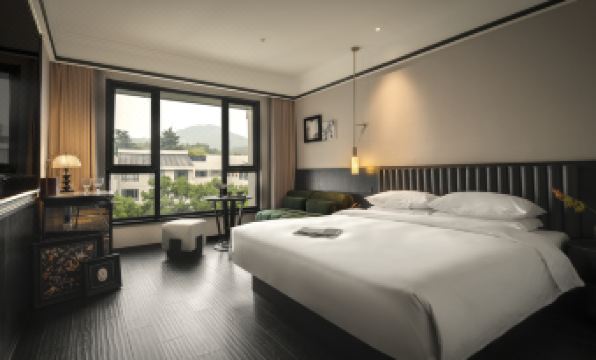 West Lake Vishwa Resort