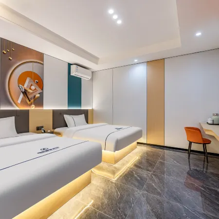 Chengfeng Zhixiang Hotel (Jiangmen Youjia Department Store Wencang Square Branch)