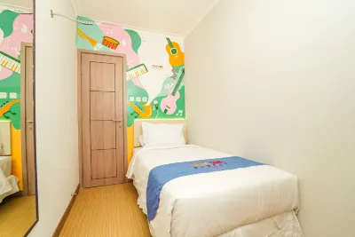Front One Budget Bekasi Hotels near Bekasi Train Station