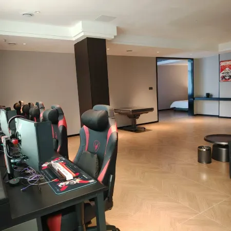 Yue TA X Esports Hotel (Jinshawan Branch, Zhanjiang)