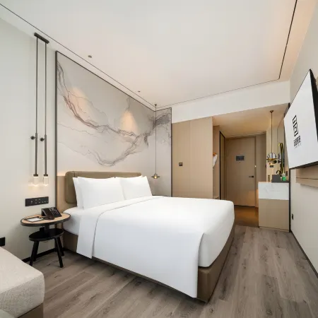 Yunhe Yebo Hotel (Zhuhai North Station Baolong City)