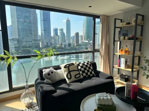 Wuhan Lakeside Homestay