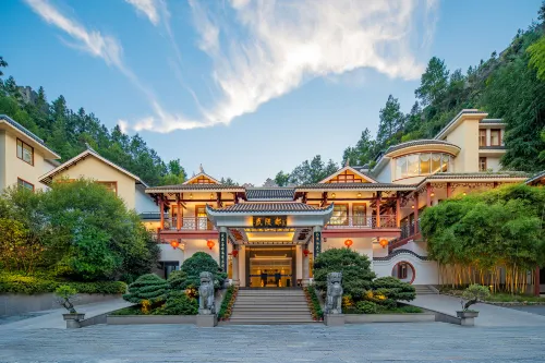 Wulingdu Hotel