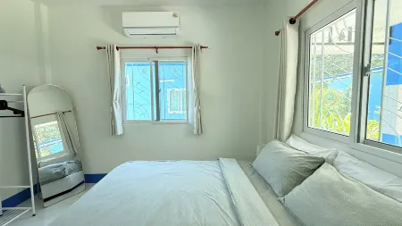 Deniz’s Temple Hideaway Отели рядом с достопримечательностью «Пханган»