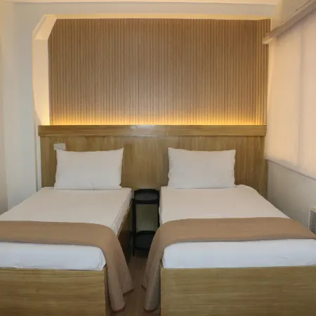 Stone House Hotel Manila
