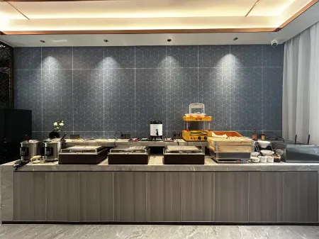 HUB Xiyue Hotel (Fengxin Zhong Avenue) Отели рядом с достопримечательностью «Jiuxian Junlan Water Park»