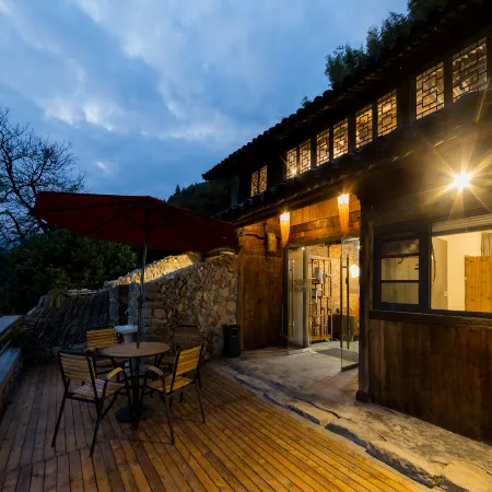 Manshanju Forest Retreat