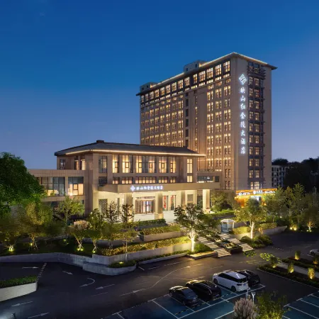 Ying Shan Hong Jinling Grand Hotel