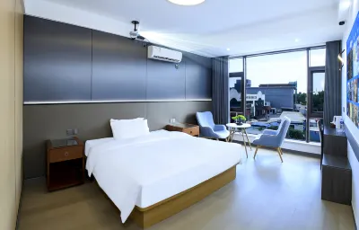 Jinyu Hotel (Jinshan Yuanqu Station) Hotels near Jinshanyuanqu Railway Station