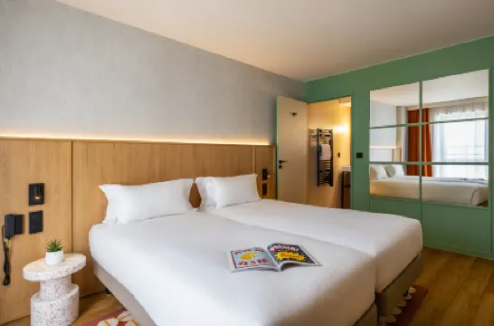 馨樂庭巴黎共和酒店