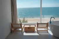 Sunset Island Luxury Seaview Homestay - Hot Springs