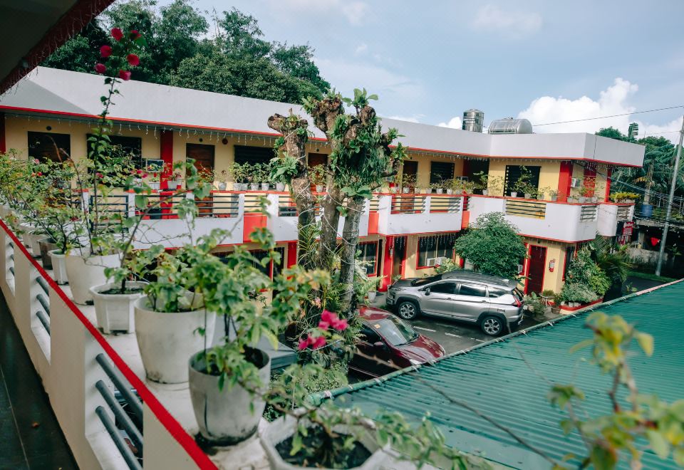 마리너스 레가스피 로비