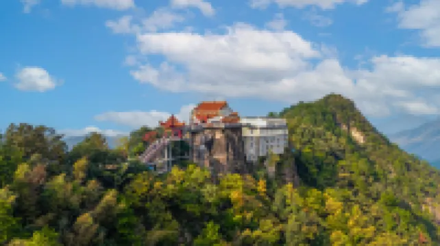 Jiuhua Mountain Lanshan Homestay (Tiantai Cableway)