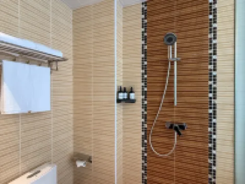 Silk Road Qingju Hotel (Minqin) Hotels in Minqin