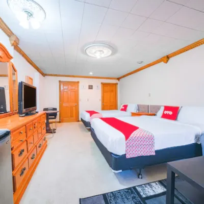 OYO Hotel Portland or Near Airport Hotel dekat Lapangan Golf Glendoveer