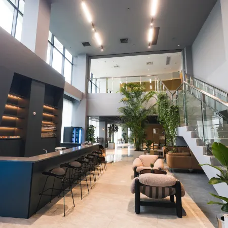 Qihu Hotel