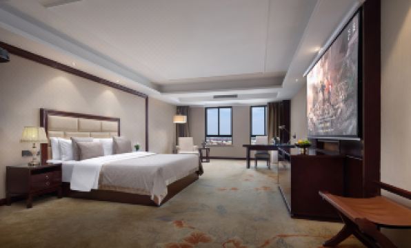 Huaerrun Intelligent Hotel (Changzhou Xinbei Benniu Airport)