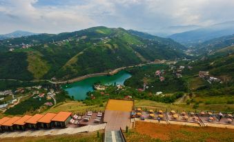 Sera Lake Resort Hotel Spa & Aparts