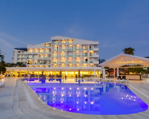 Falcon Hotel Hotels near برج الساعة