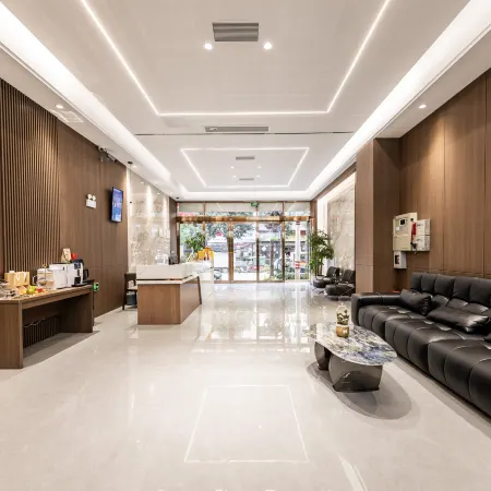 Qi'an Smart Cinema Hotel (Puding Yuxiu Square Branch)