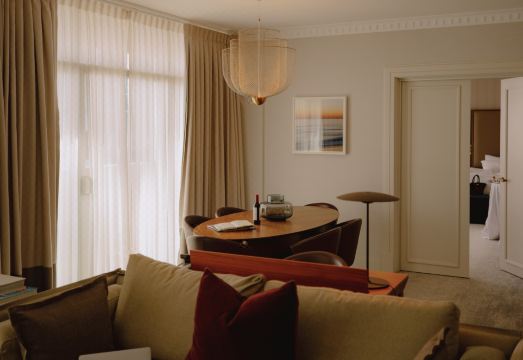 호텔 객실 내부