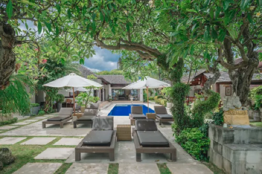 素馨蘭花海灘酒店